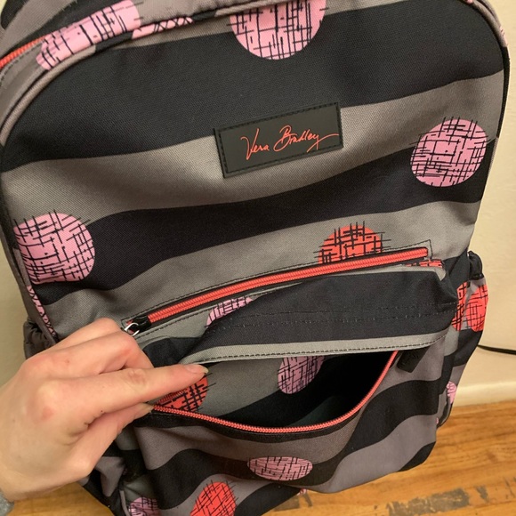 Sold!! - Picture 4 of 7